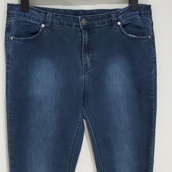 BUFFALO Misha 32x31 dark wash size 14 mid rise straight leg jeans - Picture 2 of 8